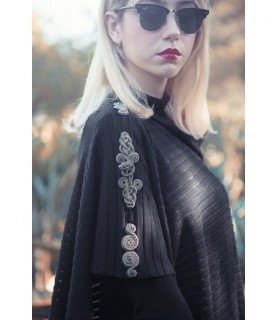 BLACK PONCHO "ARABESQUE"